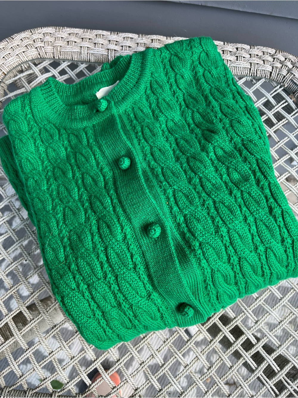 Vtg Green Cable Knit Cardigan 100% Wool Yarn Covered Buttons Size L Hong Kong